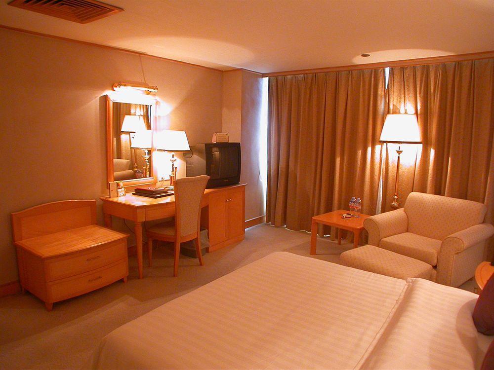 Gangrun Hotel Guangzhou Beijing Road Branch Zewnętrze zdjęcie