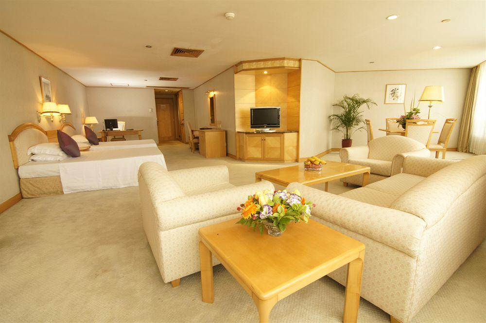 Gangrun Hotel Guangzhou Beijing Road Branch Zewnętrze zdjęcie